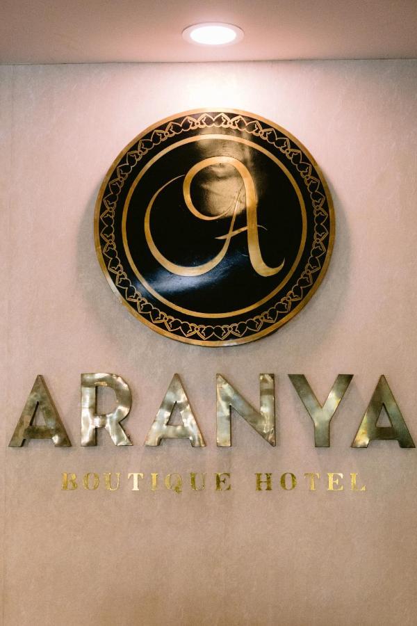 Aranya Boutique Hotel Kathmandu Buitenkant foto